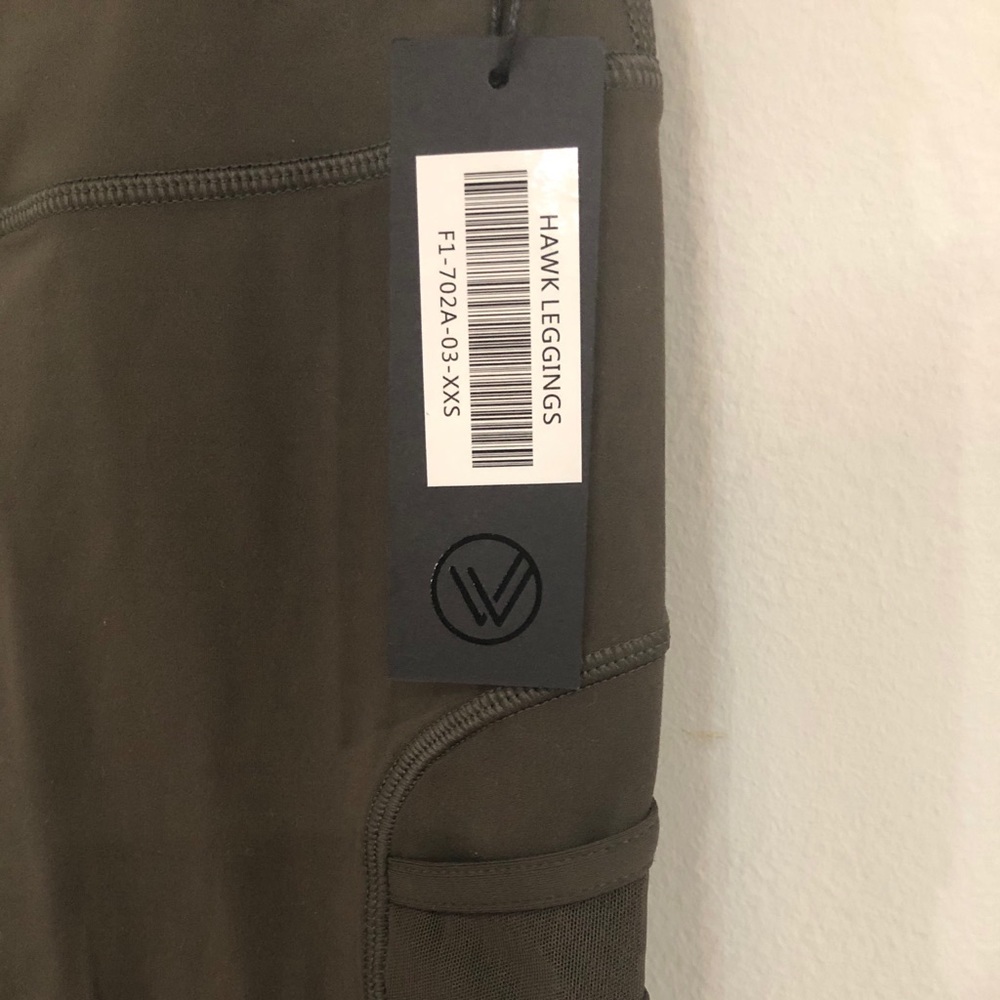 NWT SAVVI Leggings, XXS Hawk Leggings